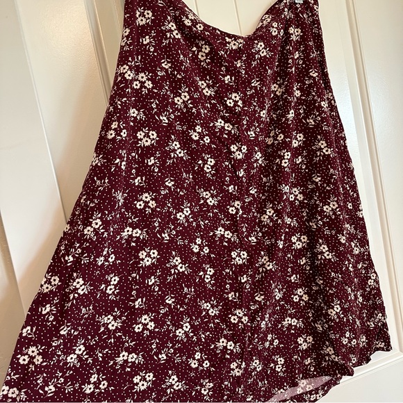 Dresses & Skirts - Floral patterned printed a-line skirt women’s size L flowy classic